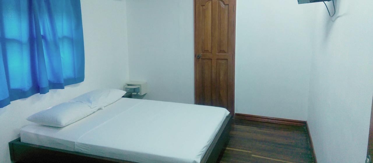 Aqua Blue Aparthotel *